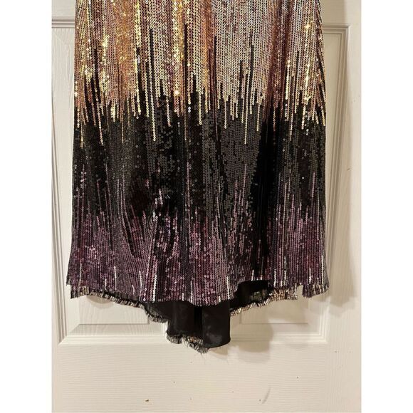 Clarisse, gold and silver sequin formal dress - Picture 5 of 5